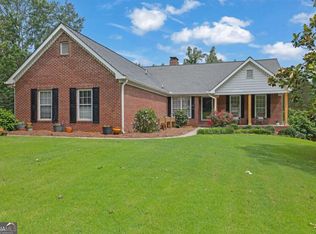 3992 Spot Rd, Cumming, GA 30040