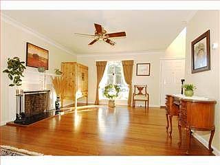 3rd image of 928 Lurline Dr