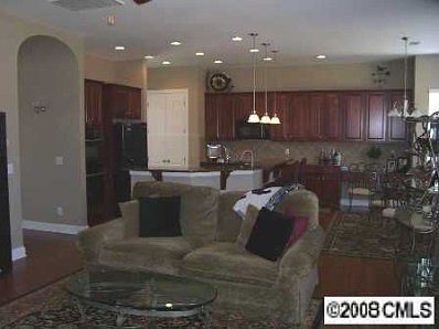 2nd image of 373 Miners Cove Way