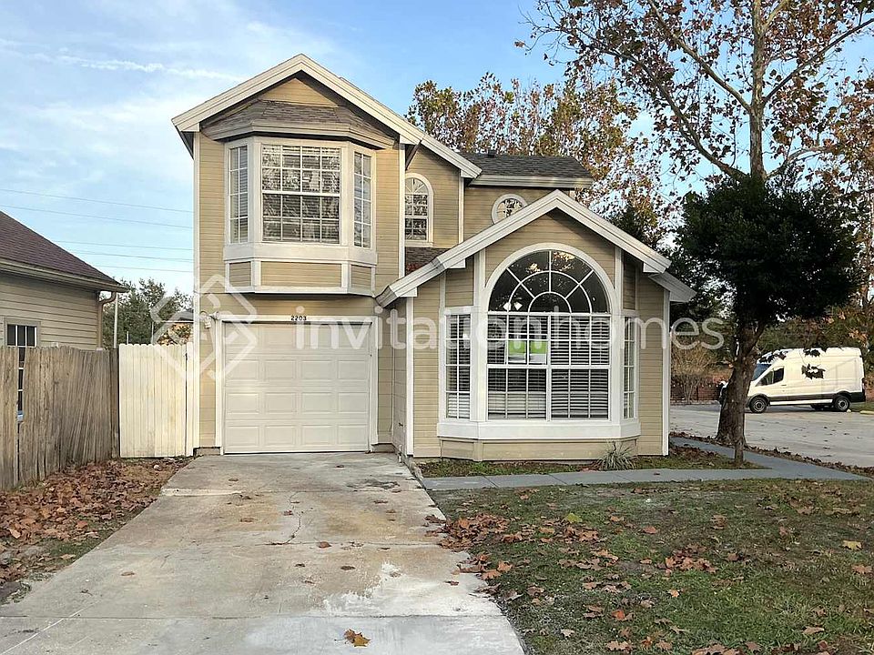 1st image of 2203 Canonero Ct