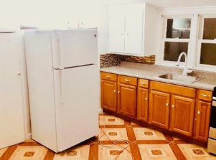 127 Casper St #2, Valley Stream, NY 11580