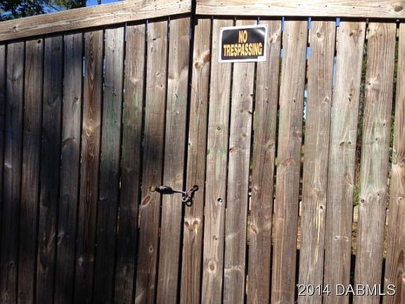 4th image of 3795 Roosevelt Ct