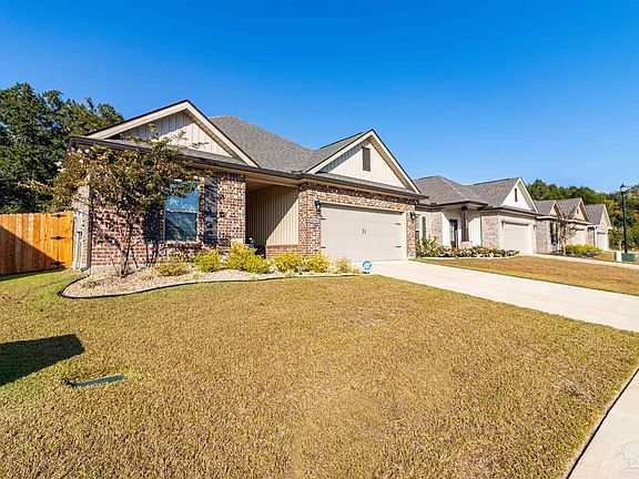 3rd image of 4234 Southern Palm Dr