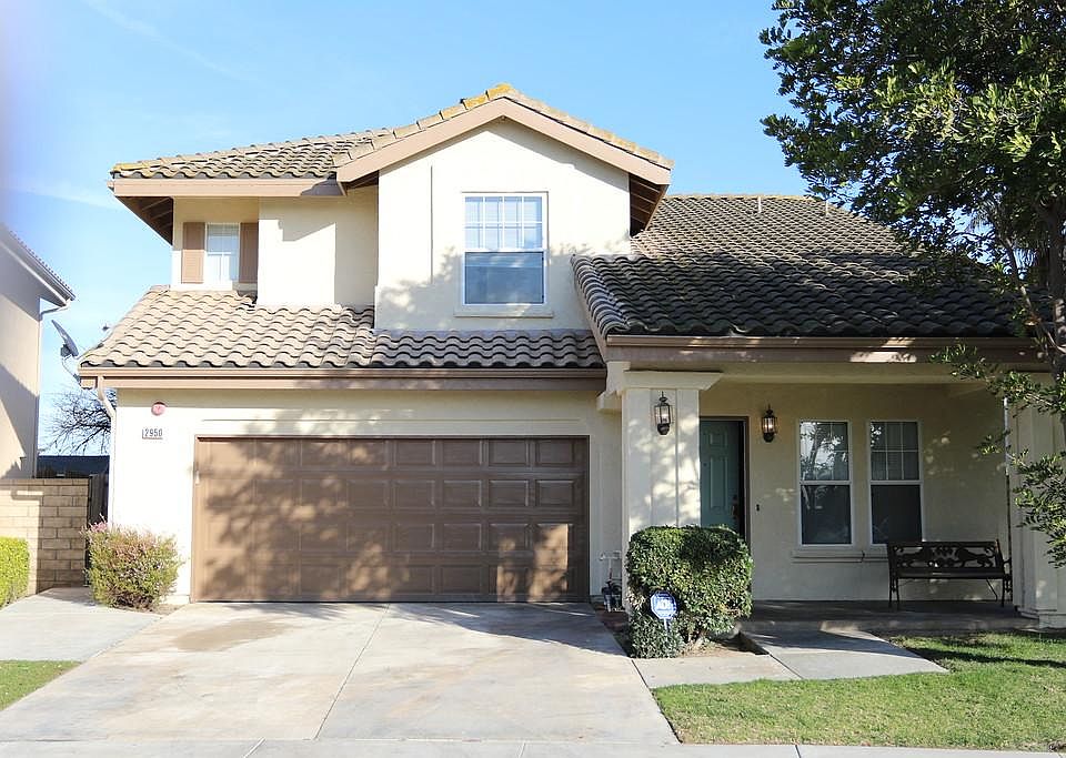 1st image of 2950 Voltaire Dr