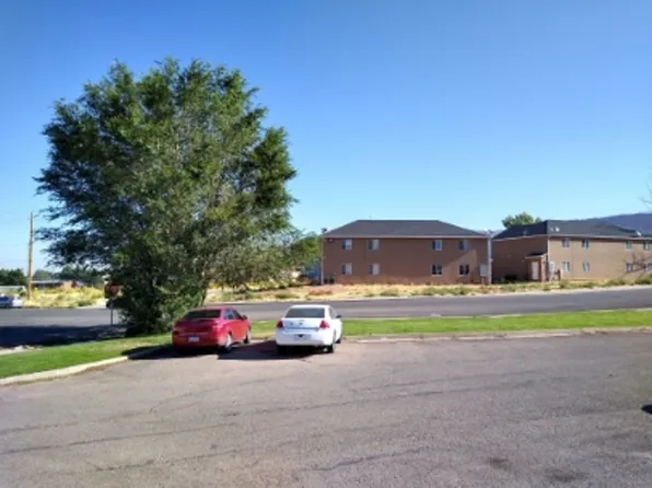 3 bedroom 3 bath apartment close to town!, 145 W 820 S APT C, Cedar City, UT 84720
