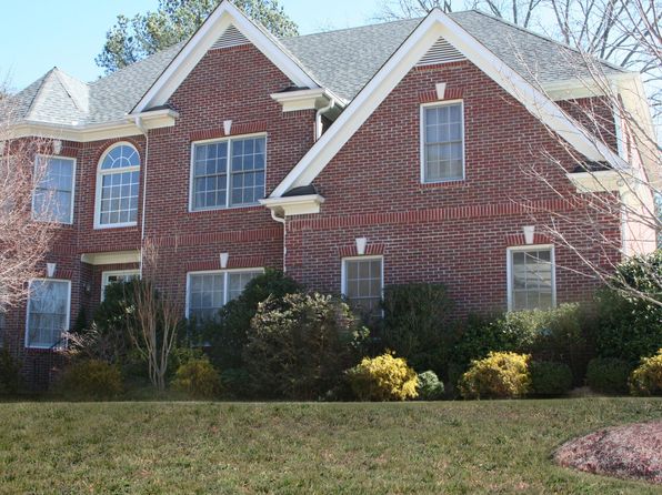 11205 Abbotts Walk Dr