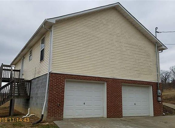 2nd image of 3431 Cranberry Ln