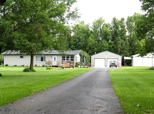 58354 220th St, Austin, MN 55912
