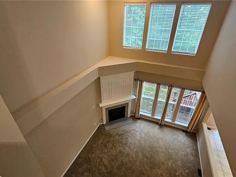 1814 Majestic Dr S — Photo 8