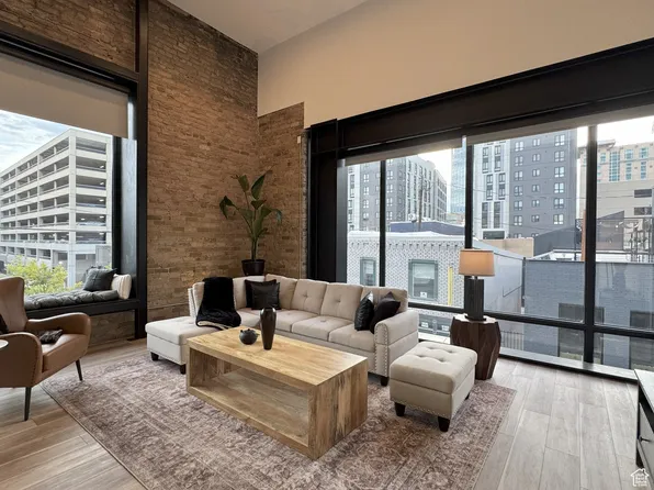 231 S Edison St E #7, Salt Lake City, UT 84111