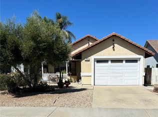 1037 Ivy St, Hemet, CA 92545