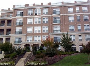 830 Belmont Bay Dr APT 406, Woodbridge, VA 22191