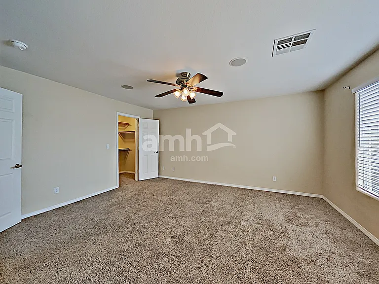 7446 Celosia St — Photo 11