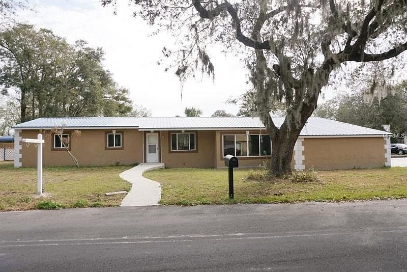1st image of 205 Mirror Dr