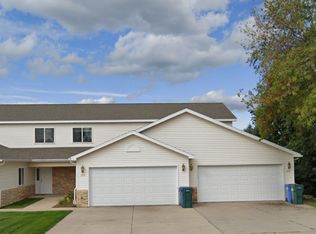 302 Mine Rd UNIT 3, Baraboo, WI 53913