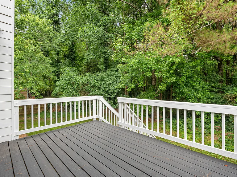 90 Edelweiss Dr — Photo 11