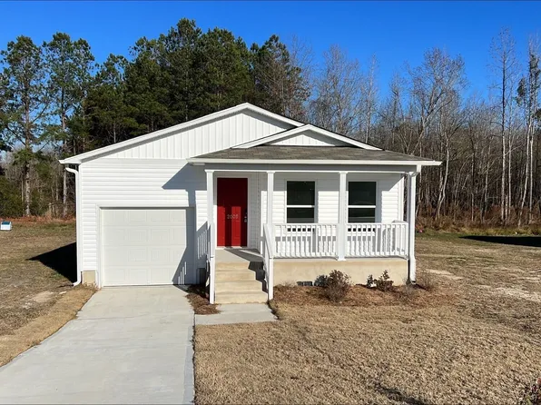 2009 Samuel Lane, Tarboro, NC 27886