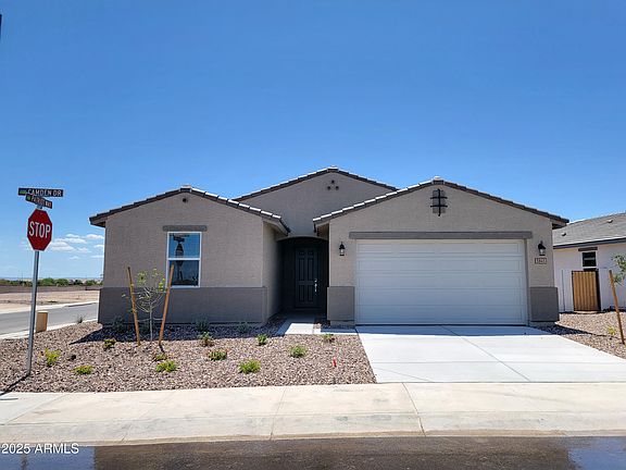 2nd image of 3845 N Camden Drive