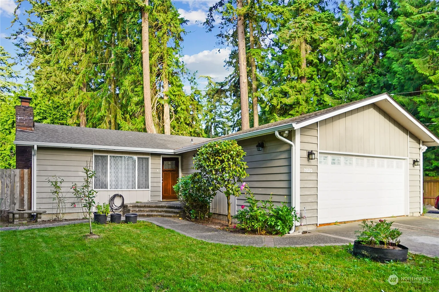 35020 Military Road S photo 1