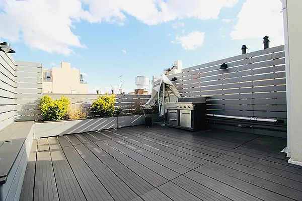 Rented by New York Realty Minimax Inc | media 16