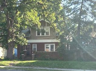 606 N Galena Ave, Dixon, IL 61021