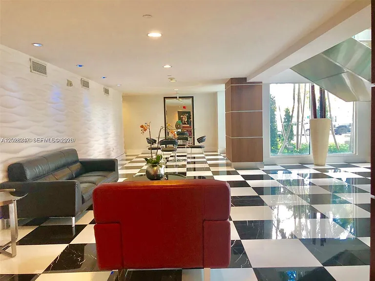 1800 N Bayshore Dr #2310 — Photo 6