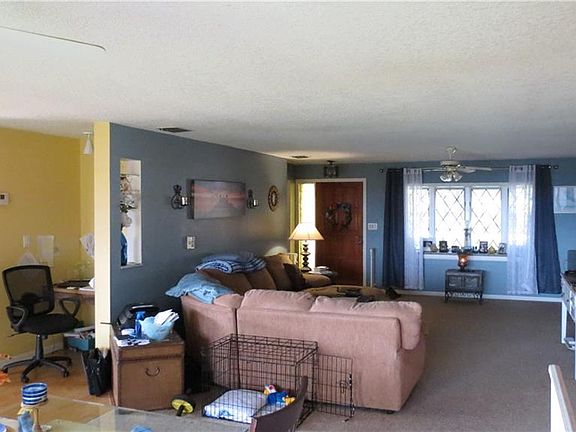 5th image of 11148 Windsong Ct