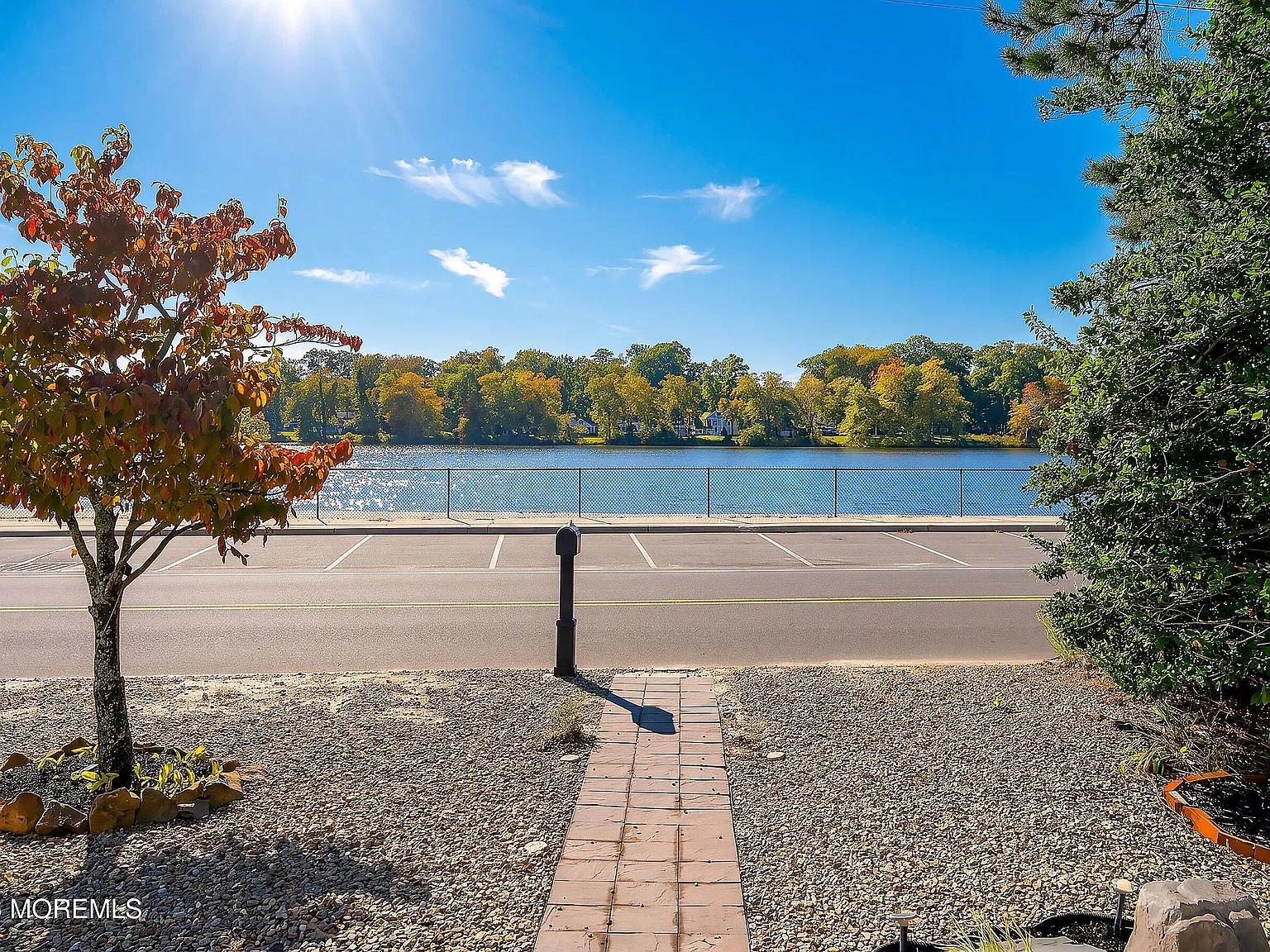 2 bed, $2,500 — Photo 2