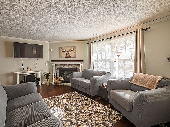 4th image of 8817 W 52nd Ave