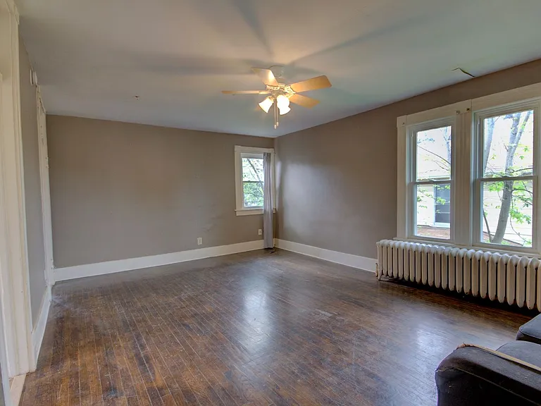 1724 Farnam St — Photo 9