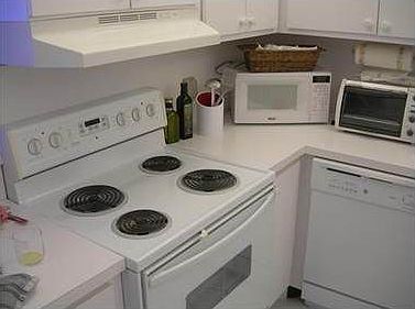 5th image of 2801 NE 183rd St APT 1908W