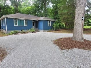 520 Rose Ln, Raleigh, NC 27610