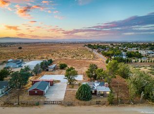 43203 52nd St W, Lancaster, CA 93536