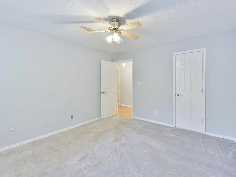 1904 Country Park Dr SE — Photo 16