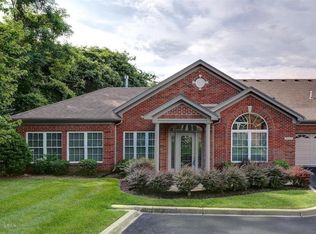 615 Savoy Rd, Louisville, KY 40223