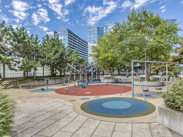 40-26 College Point Boulevard image 10 of 16