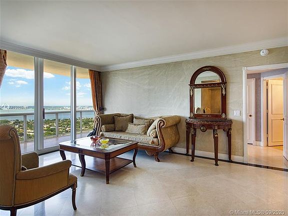 5th image of 4775 Collins Ave APT 3906