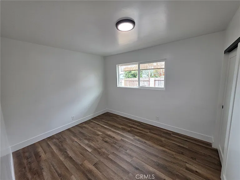 558 Atlantic City Ave #B — Photo 12