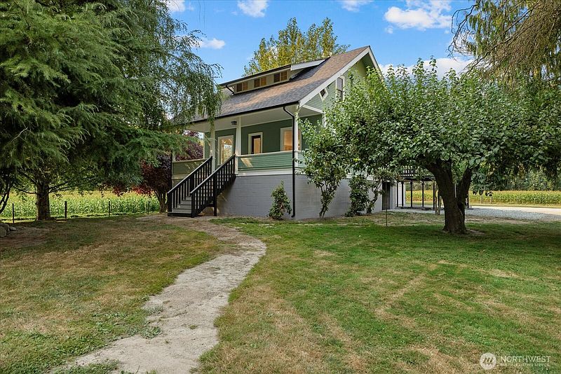 3rd image of 22767 Francis Road