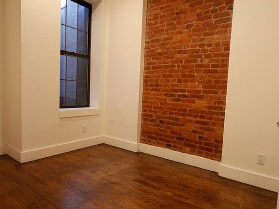 2nd image of 26 Irving Ave #3FER
