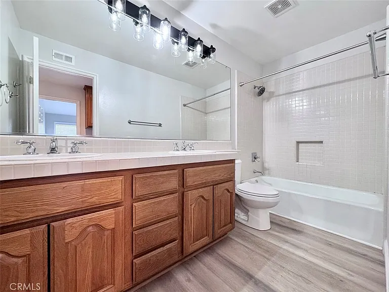 22511 Peartree — Photo 20