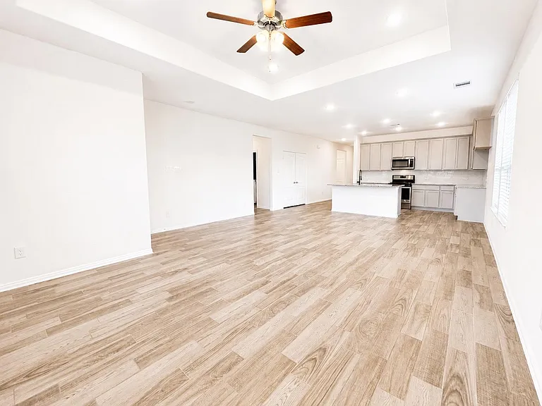 31307 Black Forest Xing — Photo 11