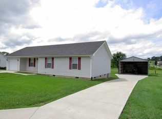 21 Wagon Rd, Science Hill, KY 42553