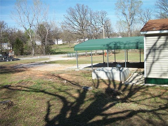 5th image of 20516 SE 93rd St