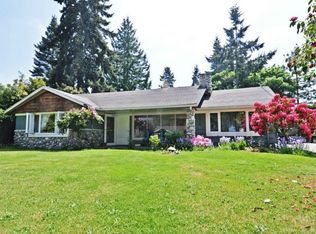 10615 NE 28th St, Bellevue, WA 98004