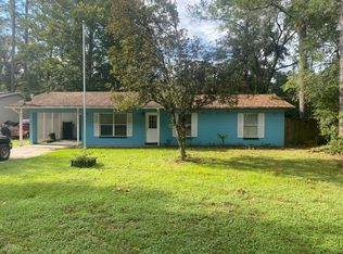 710 NE 6th Ave, Trenton, FL 32693