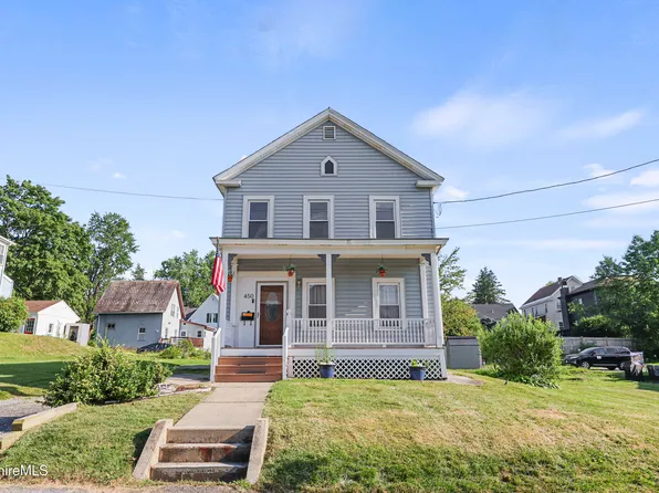 450 E Main St, North Adams, MA 01247