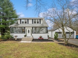 506 Mountain Rd, Lebanon, NJ 08833