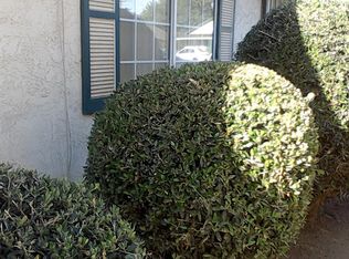 400 Locust St APT 10, Bakersfield, CA 93308