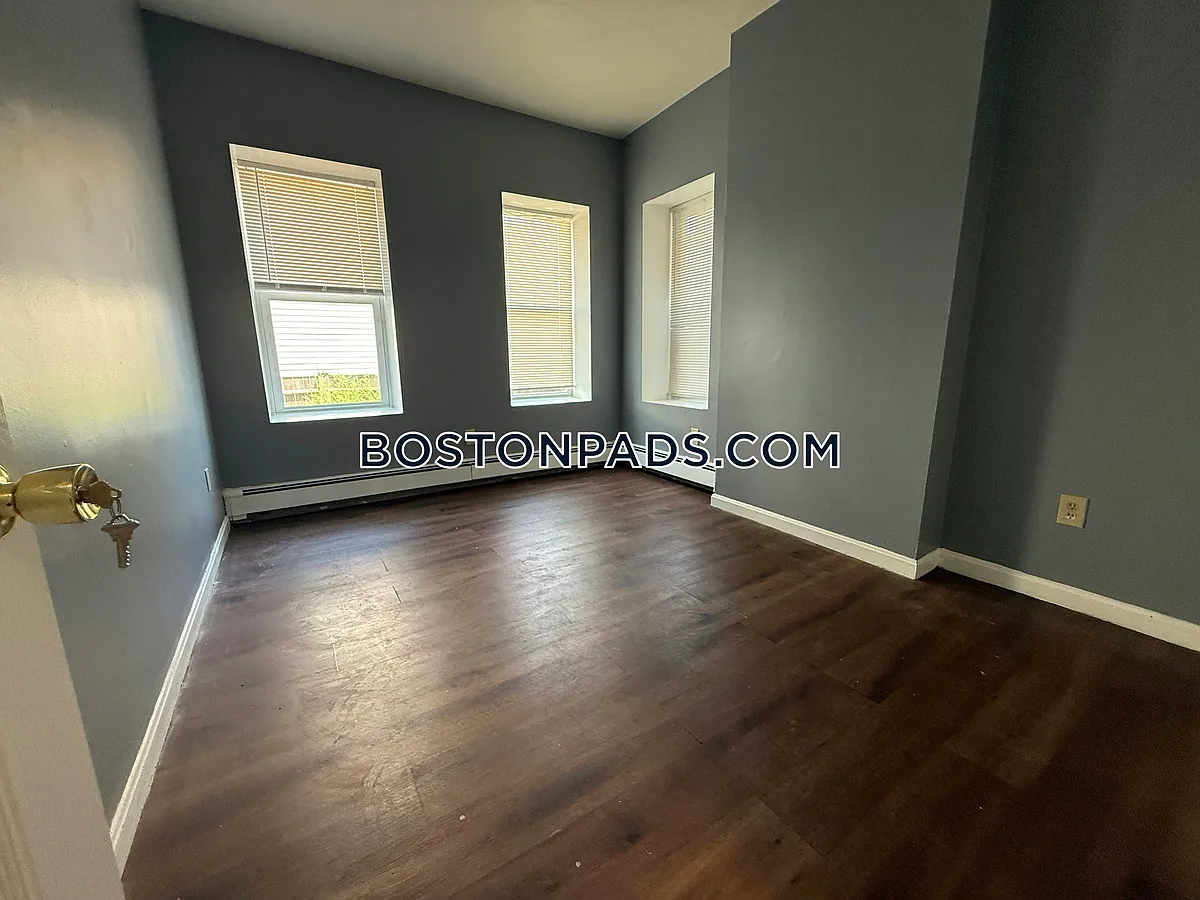 Building Photo - 114 Mount Pleasant Ave #1